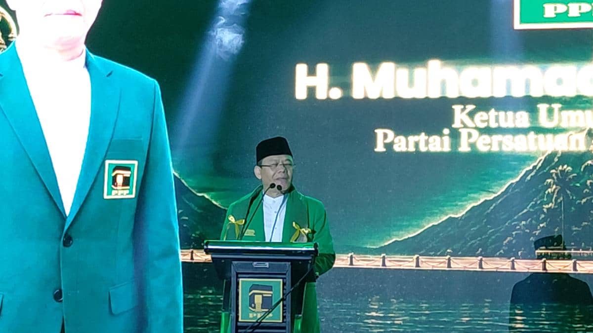 Lantik Pengurus PPP Sulsel, Mardiono Minta Kader Kawal Program Prabowo