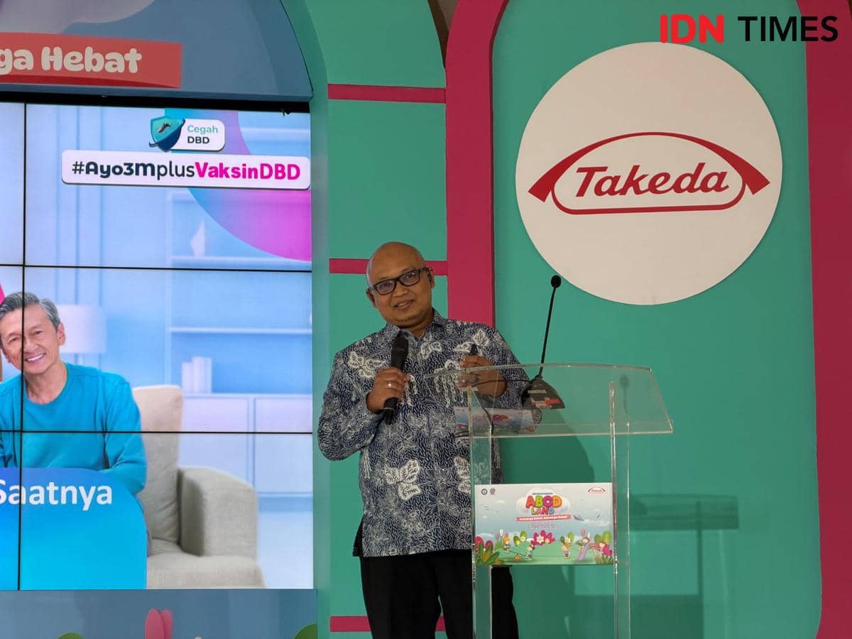 Dr. dr. Sukamto Koesnoe, SpPD, K-AI, FINASIM, Ketua Satgas Imunisasi Dewasa Perhimpunan Dokter Spesialis Penyakit Dalam Indonesia (PAPDI) (IDN Times/Misrohatun)