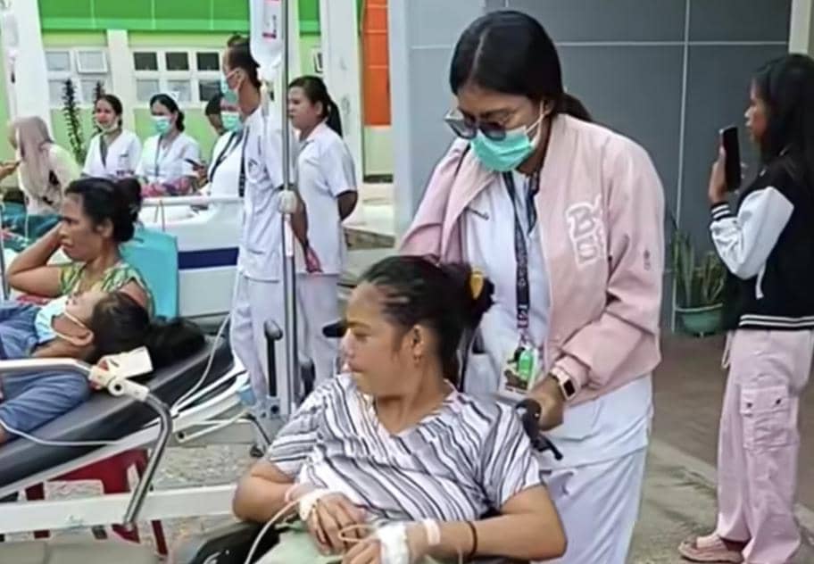 Bupati Sumba Barat Tinjau RSUD Waikabubak yang Rusak Pascagempa