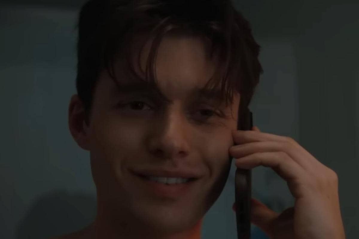 cuplikan film Voicemails for Isabelle