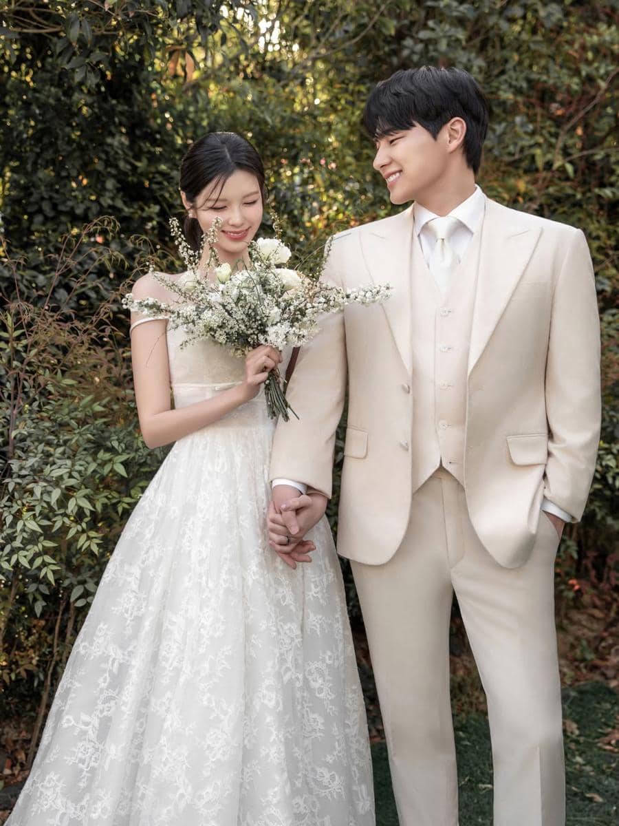 Soyee dan pasangan