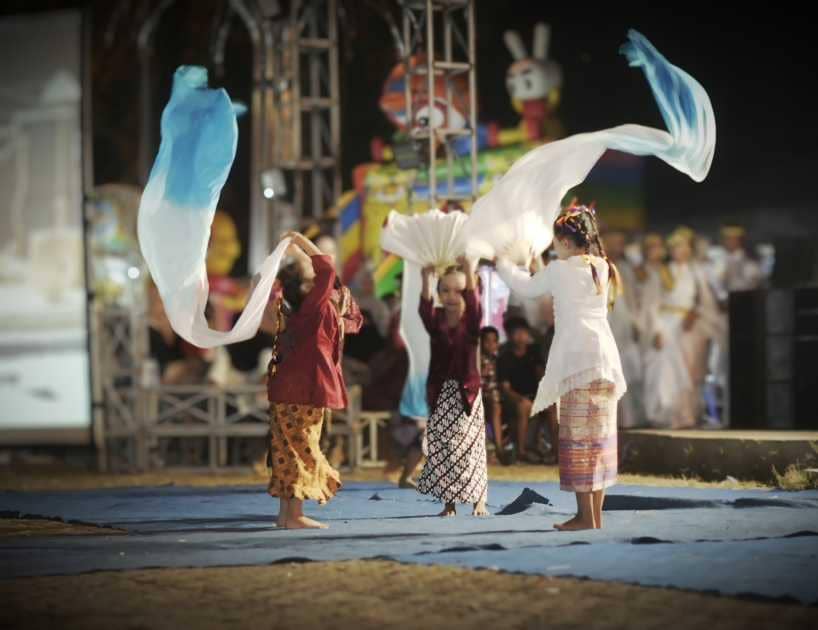 Parade Wastra Metro Buktikan Budaya Bisa jadi Penggerak Ekonomi