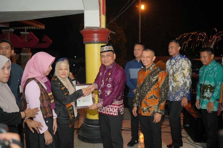 Parade Wastra Pesona Kota Metro di Hari Jadi ke-89 Kota Metro 