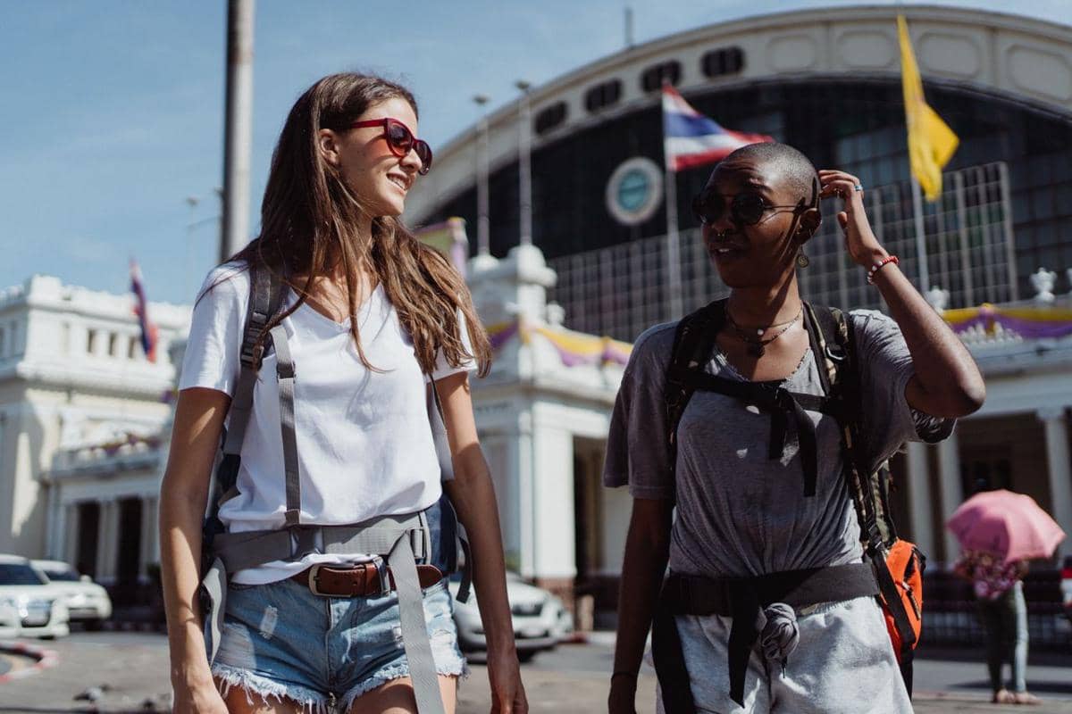 5 MBTI yang Paling Cocok Jadi Travel Buddy, Perjalanan Jadi Seru!