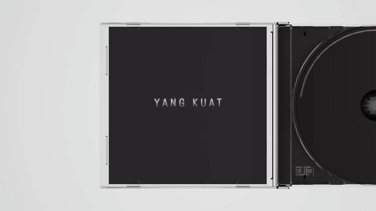 cuplikan video klip "Manusia Kuat"