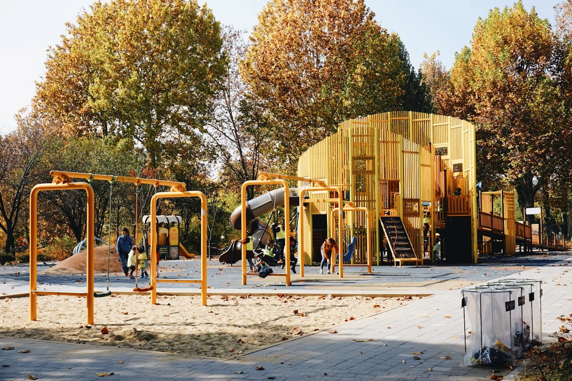 6 Playground Jakarta Selatan, Bisa Main Mini Flying Fox
