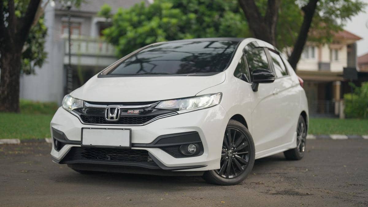 5 Cara Menaikkan Harga Jual Mobil Bekas agar Tetap Tinggi
