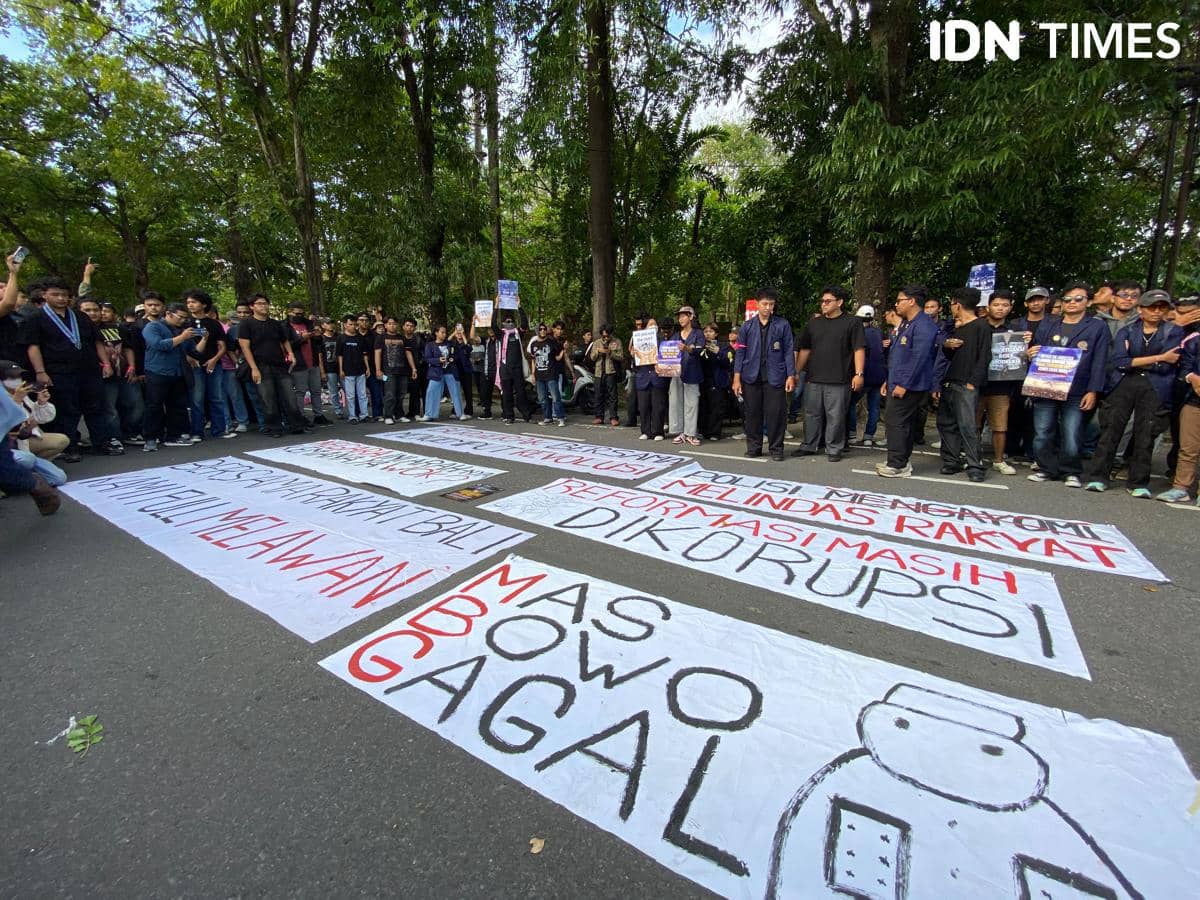 Massa Aksi di Bali Tuntut Evaluasi Total MBG dan Kebijakan Bermasalah
