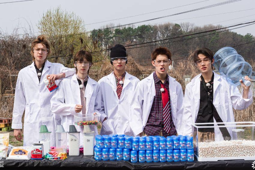 [QUIZ] Jika Ada Study Tour di Sekolah, Siapa Boygrup Gen 5 yang Se-Bis Sama Kamu?