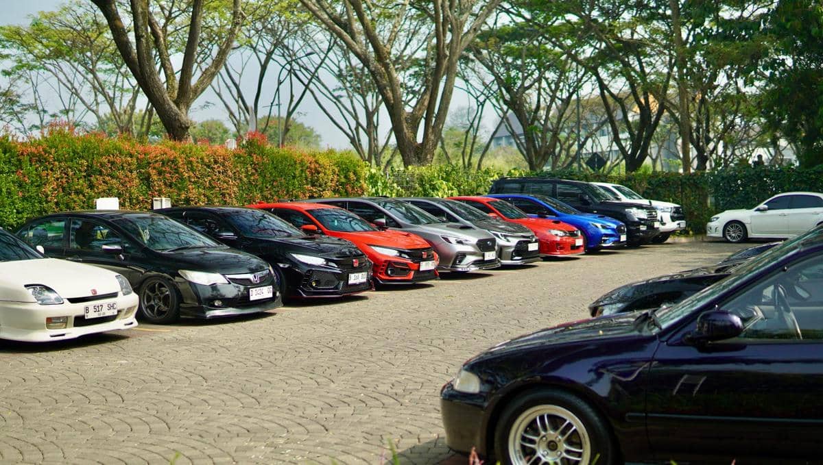 Puluhan Mobil JDM Meriahkan Road to IMX 2026 di Bandung