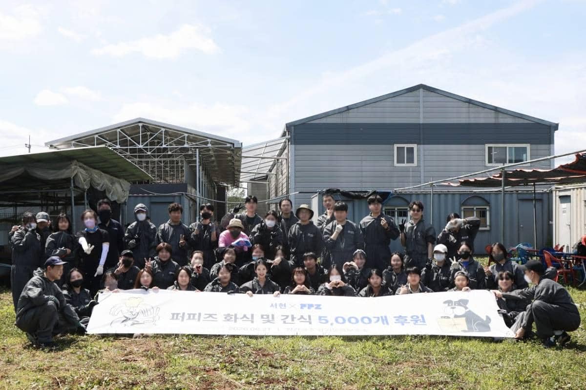 50 penggemar beruntung dipilih melalui undian.jpg