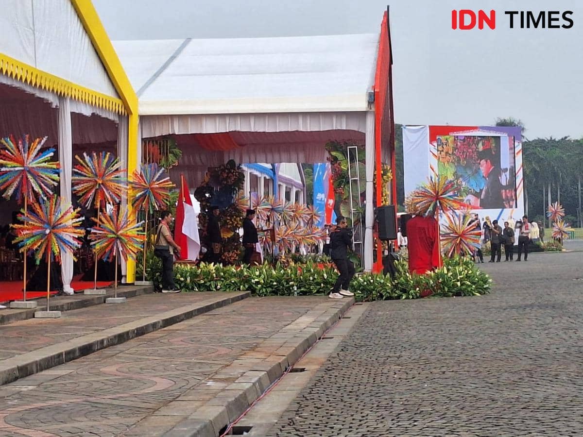 Gubernur Jakarta Pramono Anung dan Wakil Gubernur Jakarta Rano Karno dalam agenda Upacara Peringatan HUT ke-499 Kota Jakarta, Senin (22/6/20