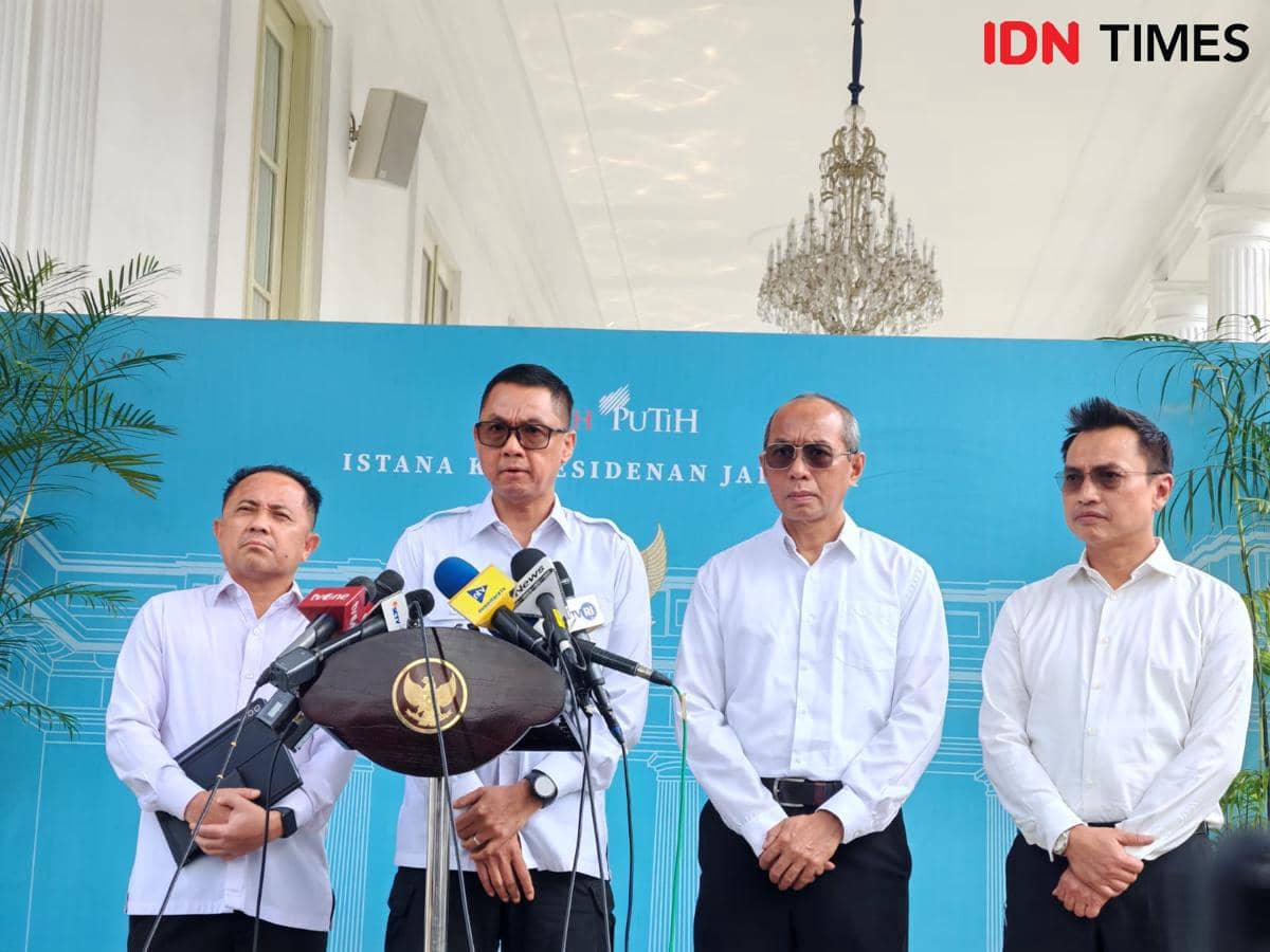 Direktur Utama PT PLN (Persero), Darmawan Prasodjo. (IDN Times/Ilman Nafi'an)