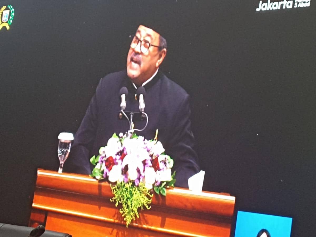 Wakil Gubernur DKI Jakarta Rano Karno di rapat Paripurna DPRD DKI Jakarta. (IDN Times/Dini Suciatiningrum)
