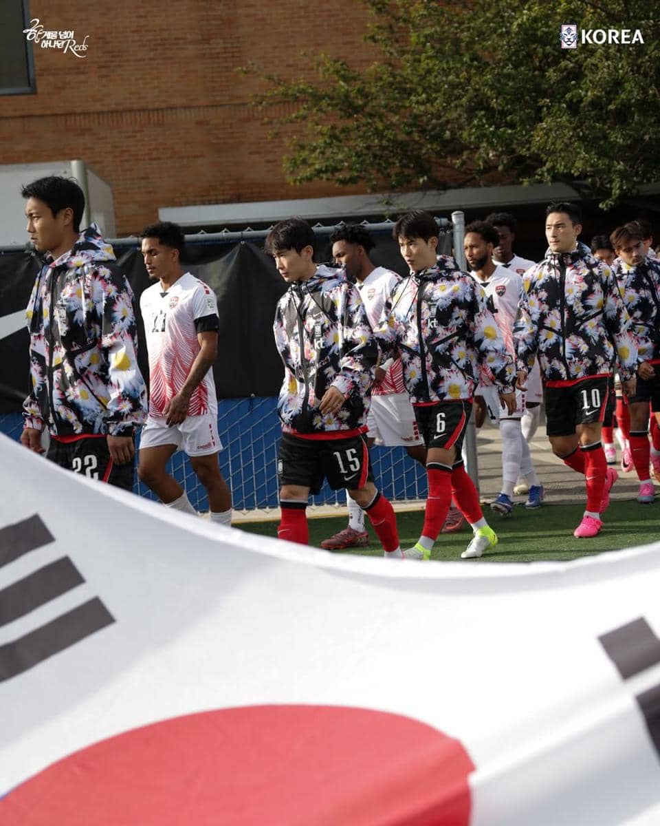 kolaborasi Nike x Peaceminusone x Korea Selatan 