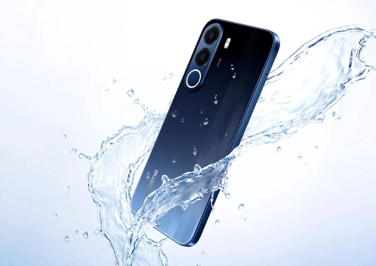 ilustrasi realme P4x 4G yang tahan air