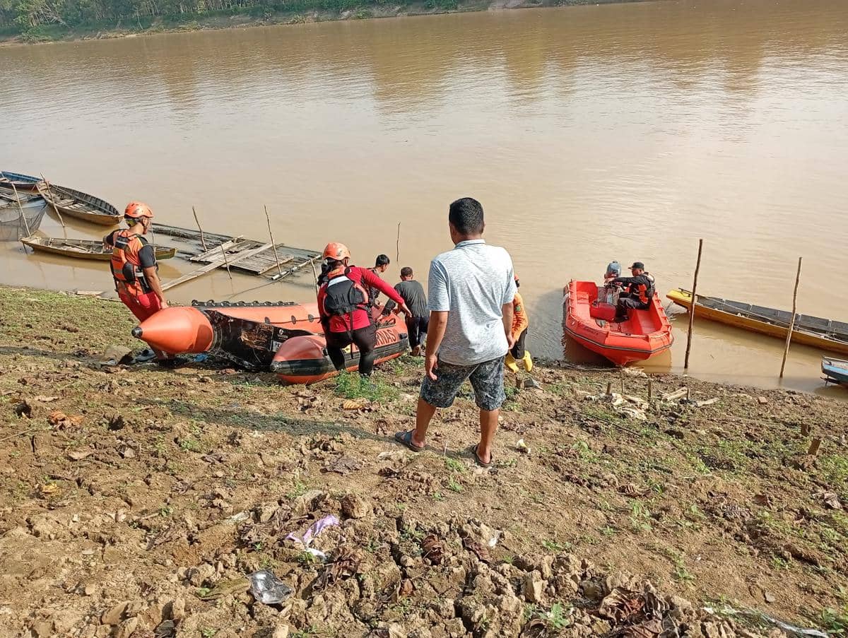 Kabur Dikejar Polisi, Bandar Narkoba Tewas Tenggelam di Sungai Musi