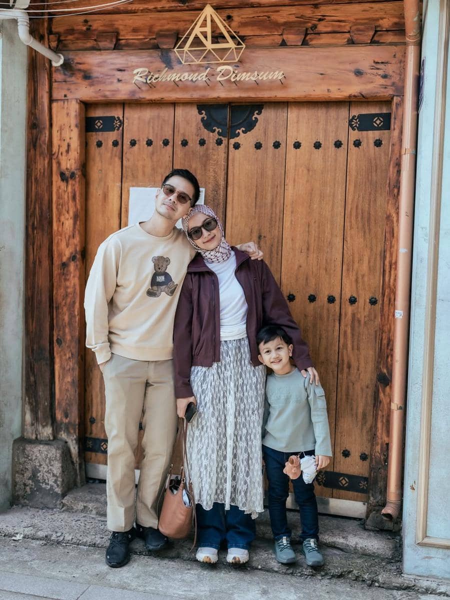OOTD Traveling Family ala Mega Iskanti