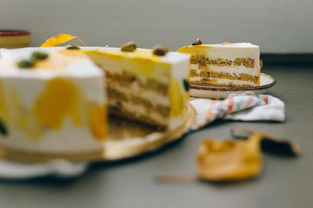 ilustrasi pistachio cake
