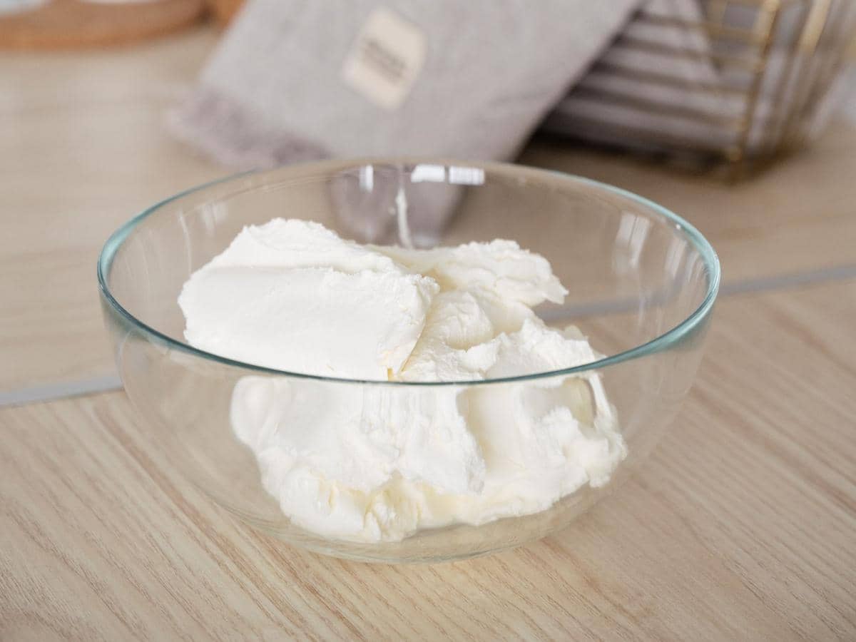 ilustrasi cream cheese 