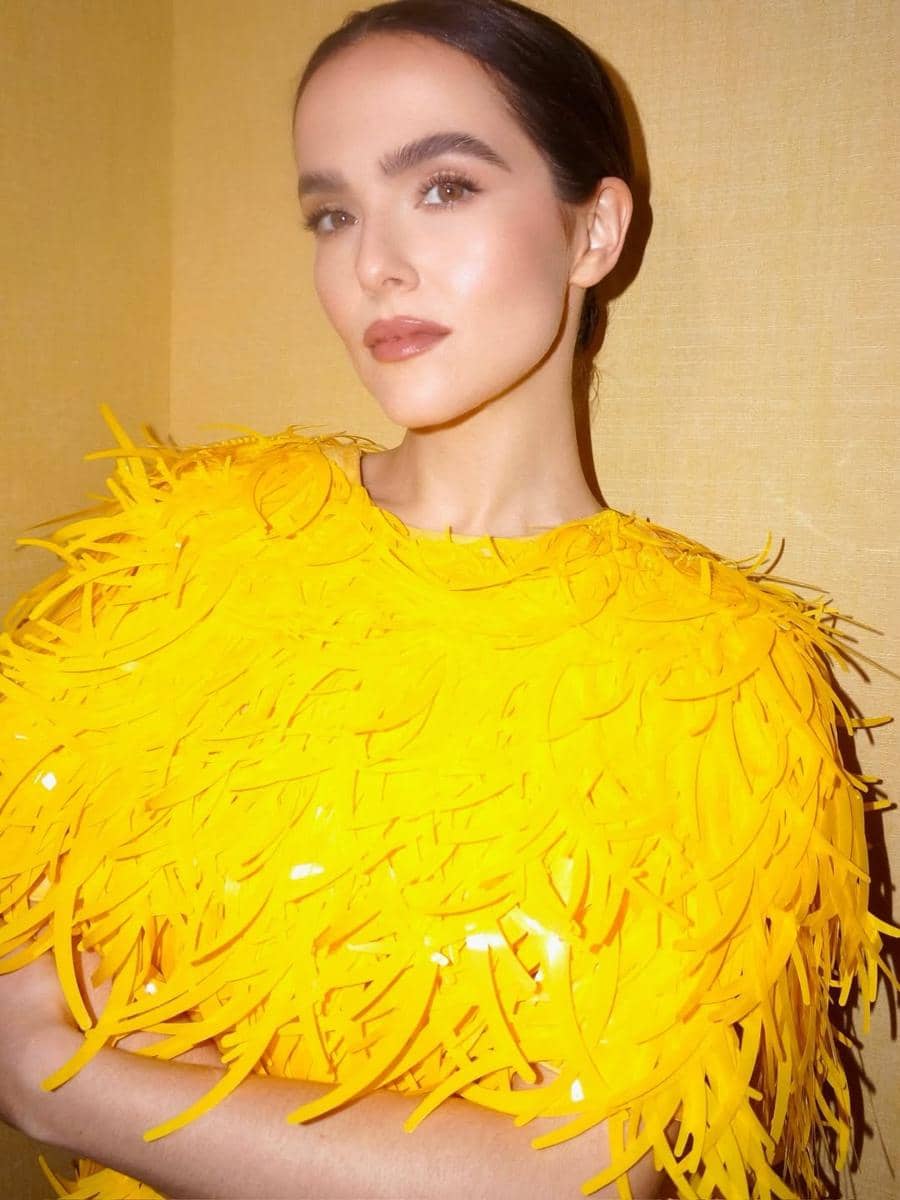 Ide makeup ala Zoey Deutch