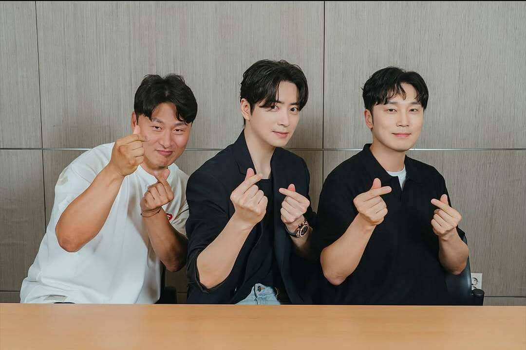Lee Jun Hyuk, Seo Hyun Woo, dan Oh Dae Hwan di The Ordinary Jackpot