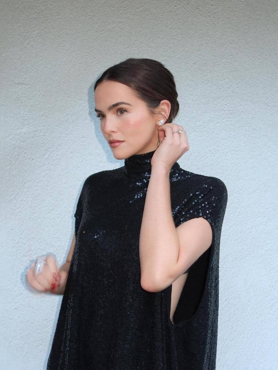 Ide makeup ala Zoey Deutch