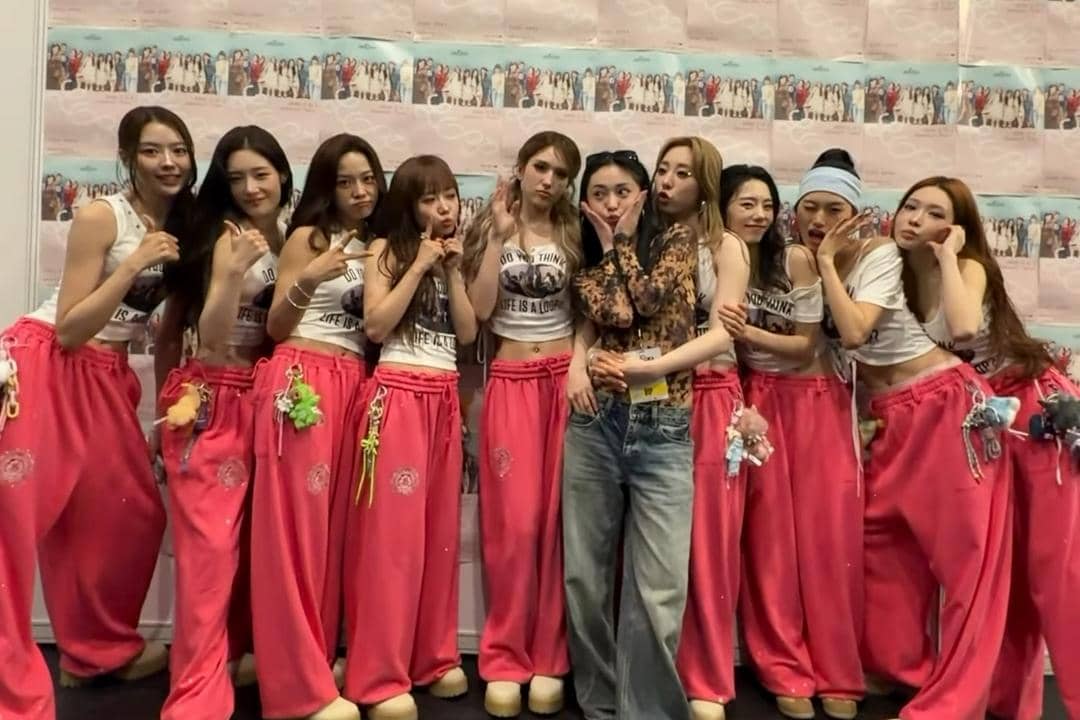8 Momen Kyulkyung Reunian sama Member I.O.I, Obati Rindu Penggemar 