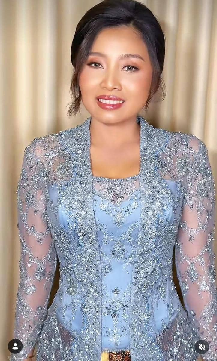 Dyah Ersari di Pernikahan Jennifer Coppen