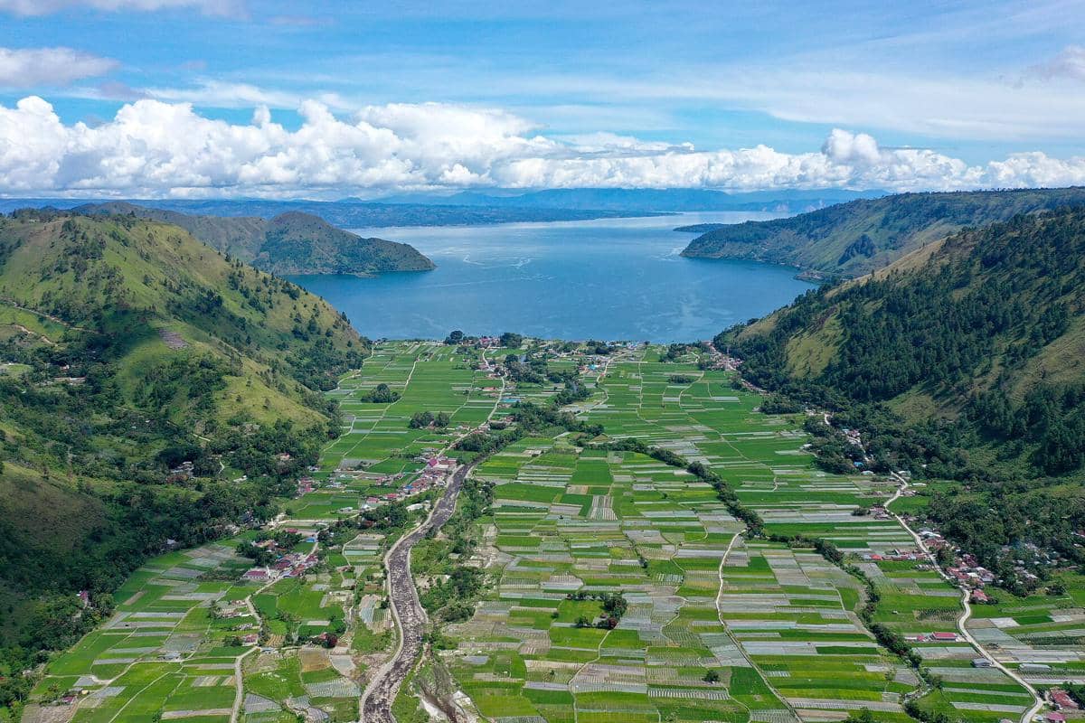 Potret Geopark Kaldera Toba