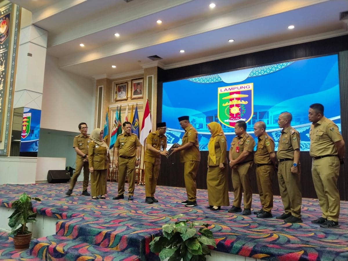 Komang Koheri Terima SK Mendagri, Resmi jadi Plt Bupati Lampung Tengah
