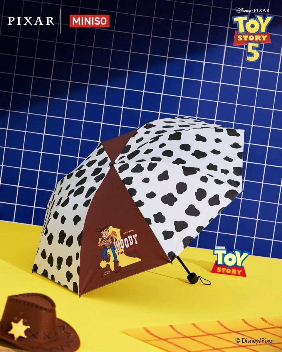 perintilan Toy Story 5 di Miniso