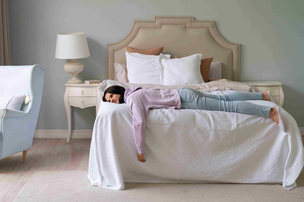 5 Tanda Bed Rotting yang Kamu Lakukan Sudah Berlebihan