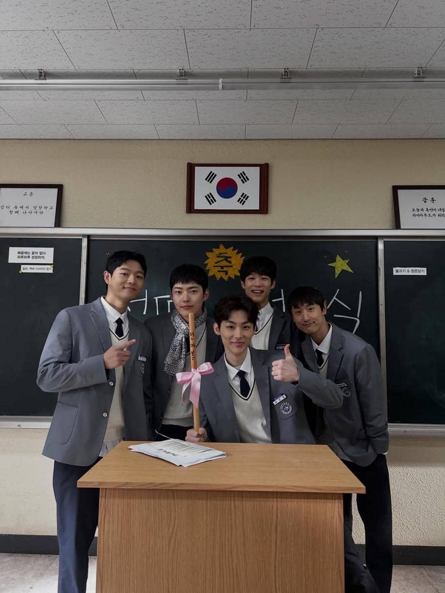 behind the scene drakor Teach You a Lesson