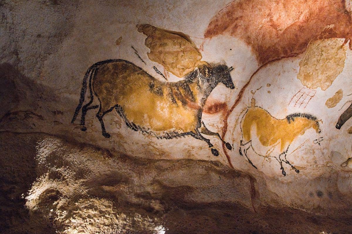 lukisan yang ada di Gua Lascaux
