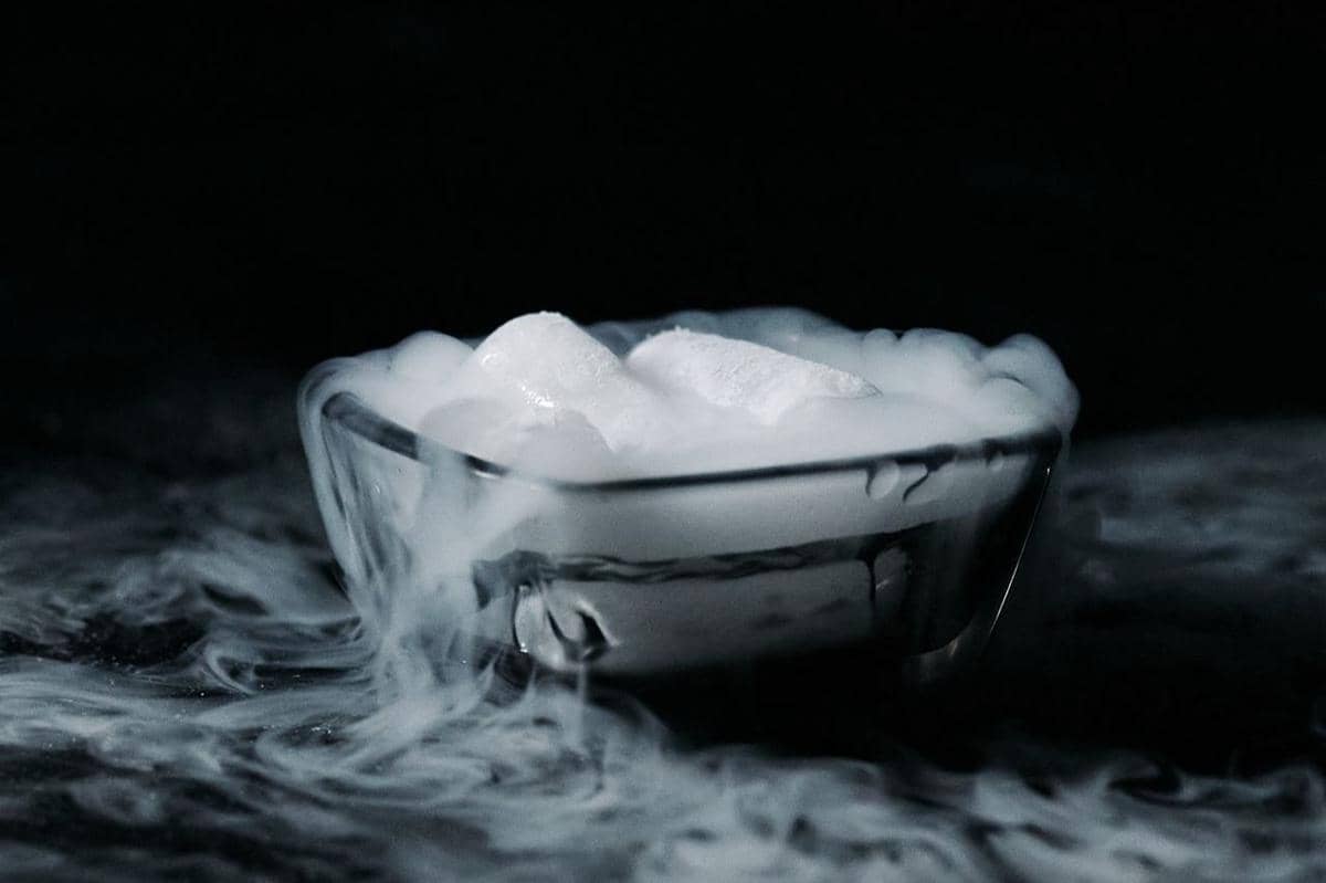 ilustrasi dry ice
