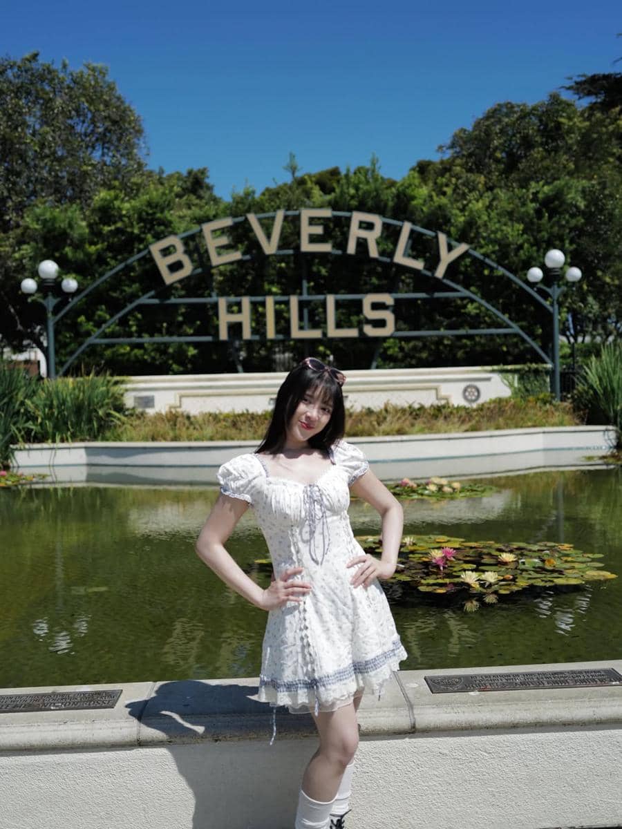 Tiara Andini jalan-jalan di Beverly Hiils