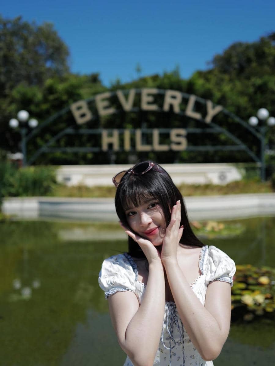 Tiara Andini jalan-jalan di Beverly Hiils