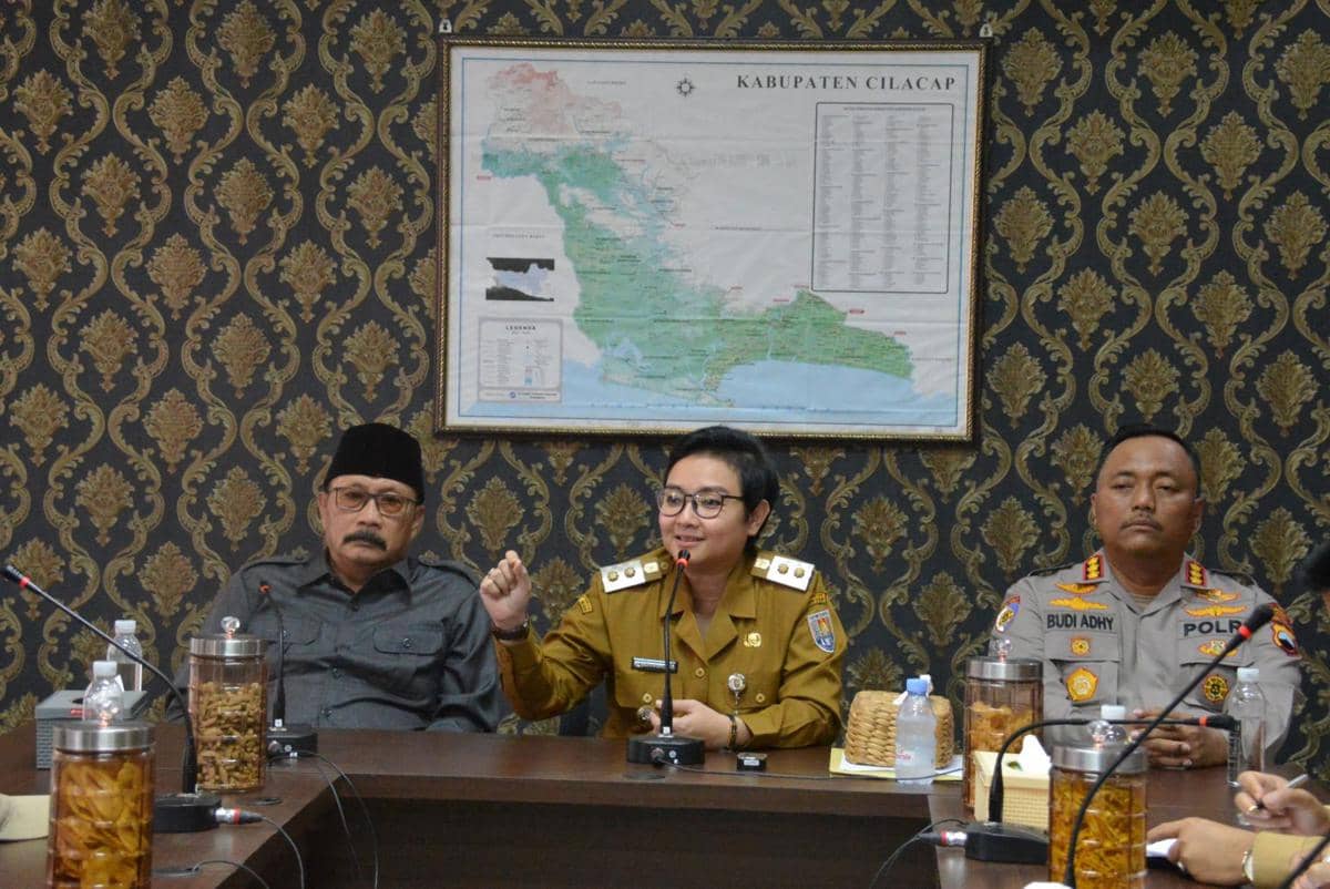 Portal Ditutup! Plt Bupati Cilacap Ungkap Titik SPPG Fiktif, ada yang di Tengah Hutan