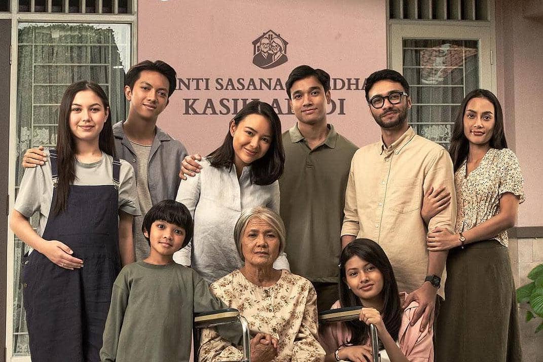 Sinopsis Film Jangan Buang Ibu dan Pemainnya, Bertabur Bintang