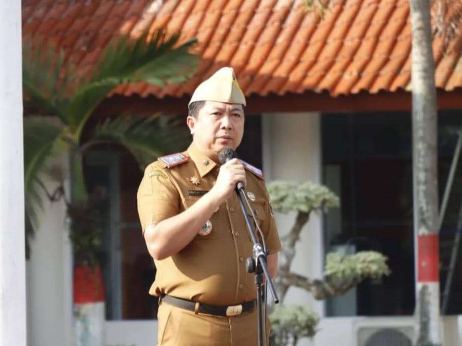 Tersangka Kasus Korupsi, Welly Adiwantra Masih Jabat Sekda Lamteng