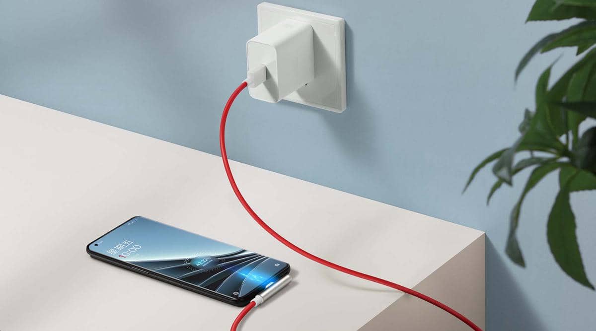 oneplus-8a-usb-a-to-type-c-game-elbow-cable-04.jpg