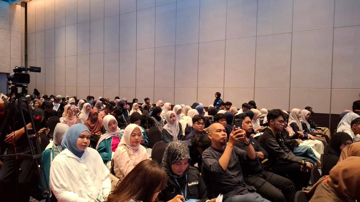 Astra menggelar Roadshow 17th SATU Indonesia Awards 2026 di Ballroom Sandeq Hotel Claro Makassar, Rabu (24/6/2026). IDN Times/Darsil Yahya