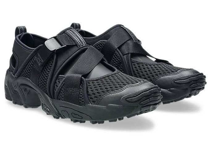 3 Sepatu Asics Tanpa Tali yang Praktis Dipakai