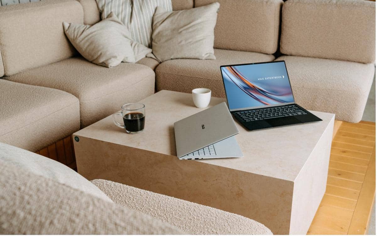 asus experbook ultra 1.jpg