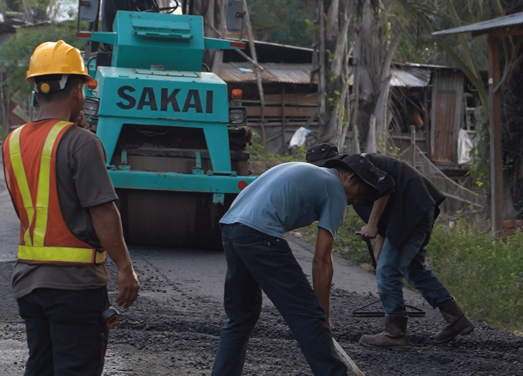 Pemprov Sumut Benahi Jalan Sipiongot, Warga Sambut dengan Antusias
