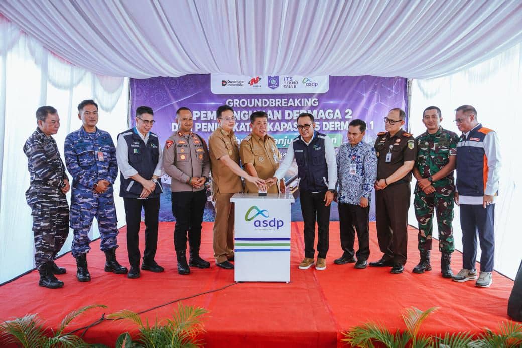 PT ASDP Indonesia Ferry (Persero) memulai pembangunan Dermaga II sekaligus meningkatkan kapasitas Dermaga I di Pelabuhan Tanjung Kalian, Kab