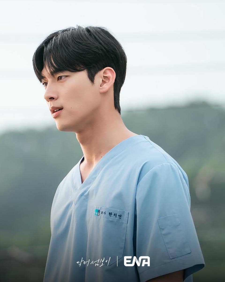 Hong Min Gie di drakor Doctor on the Edge