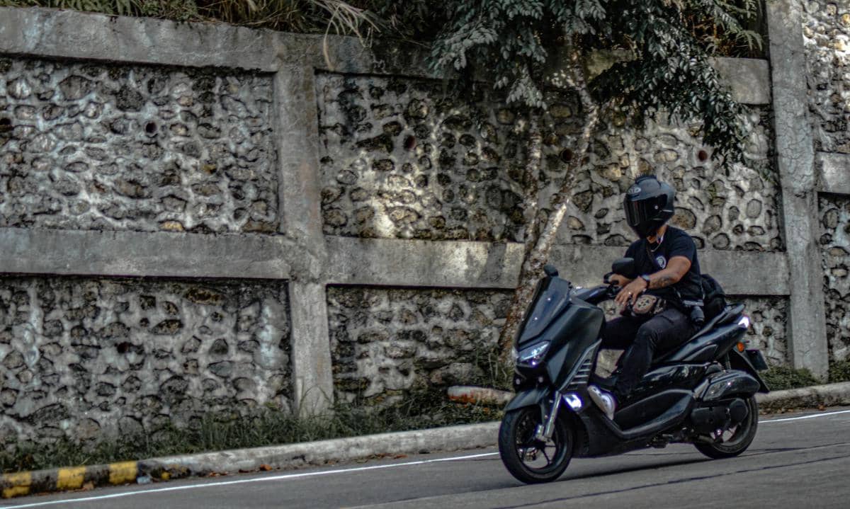 ilustrasi motor