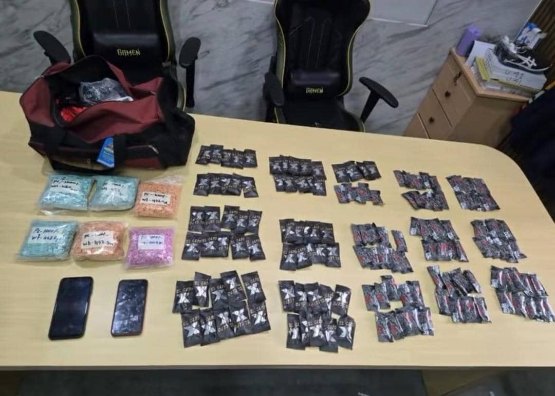 Ditresnarkoba Polda Sumsel berhasil menggagalkan pengiriman paket narkoba dari Medan. 
